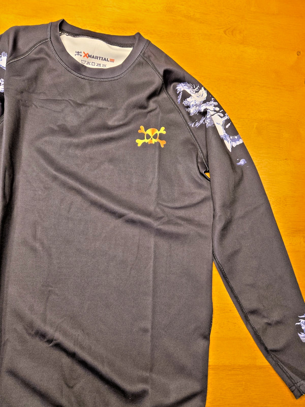 XMartial Wolf Rash Gaurd gallery