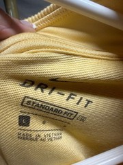 Nike Dri-FIT Men’s Yellow 1/2 Zip Athletic Training Pullover