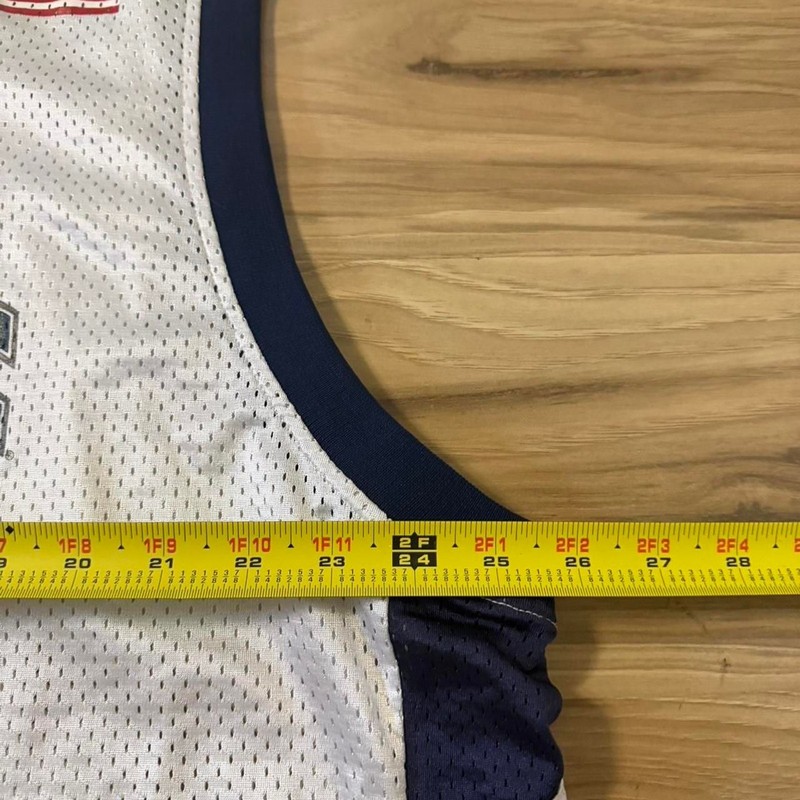 Vintage 90s Adidas Notre Dame white basketball number 23 College jersey Size XL gallery