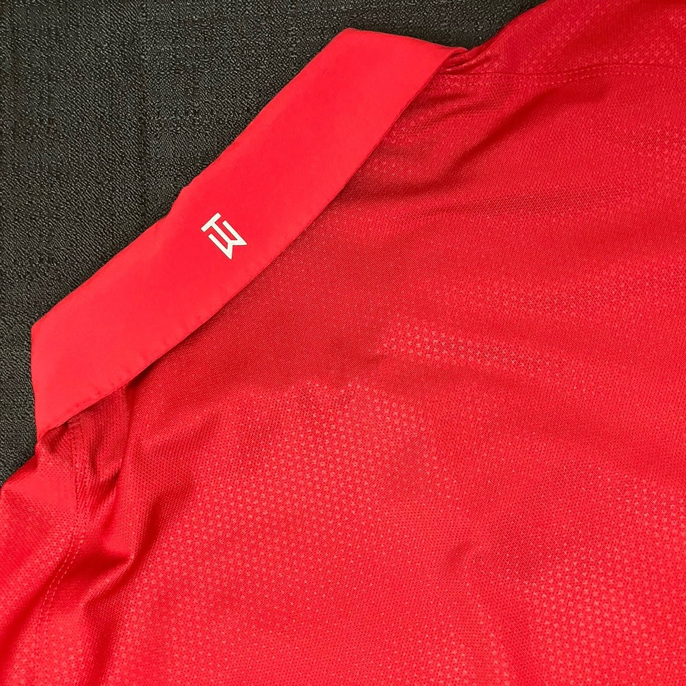 Nike Golf Tiger Woods Velocity Max Embossed Polo 716715 687 Sunday Red Sz L
