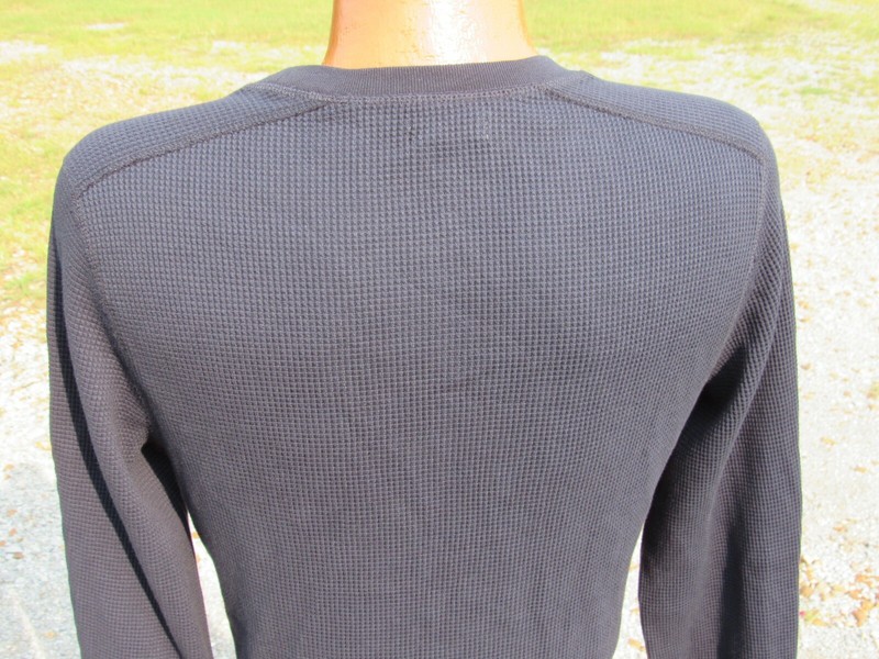 Wallace & Barnes Men's Medium Black L/S Base Layer Under Shirt Top gallery
