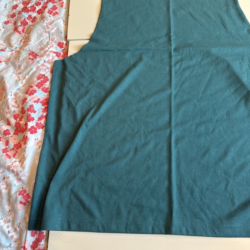 NWT Men’s Size Large Under Armour Left Chest Cut Off Tank Top Shirt Green gallery