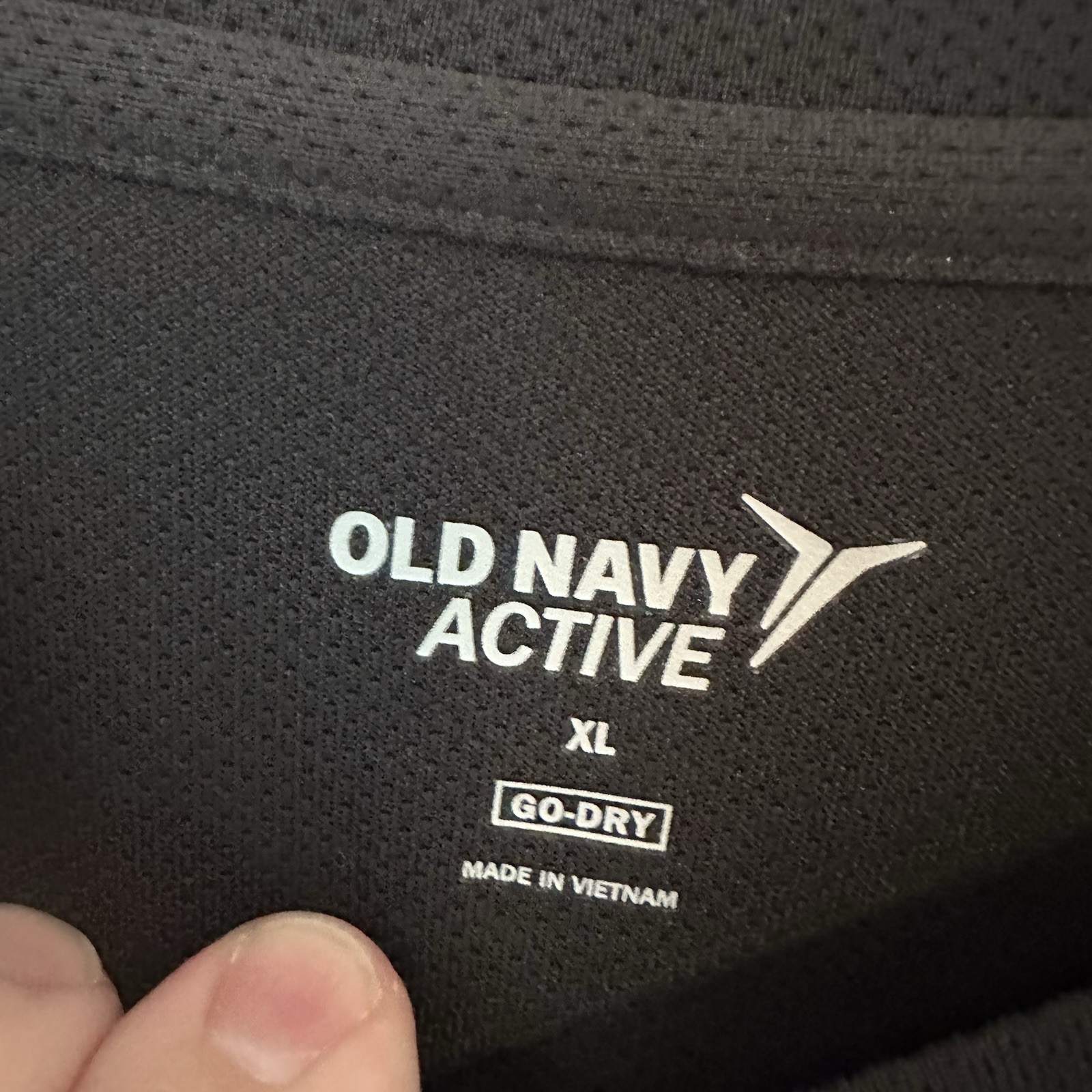Old Navy Men's XL Black Active Go-Dry Mesh Moisture Wicking T-Shirt gallery