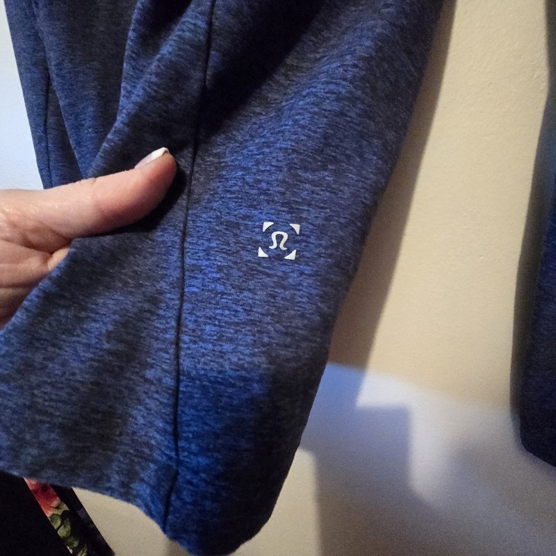 Lululemon Surge Warm Crew Shirt Men's M Heathered Blue Black Long Sleeve Workout gallery