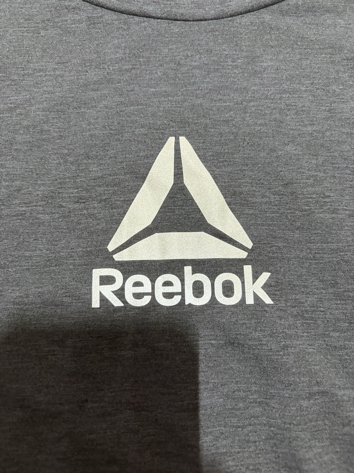 Reebok Men's 3XL Gray Lightweight Long Sleeve Crew Neck Pullover T-Shirt gallery