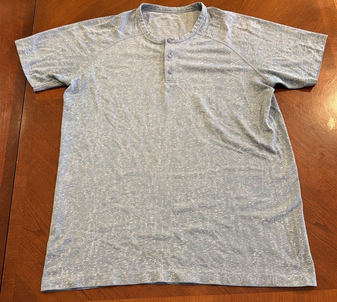 Lululemon Metal Vent Tech Henley T Shirt Men’s Size L Blue Short Sleeve gallery