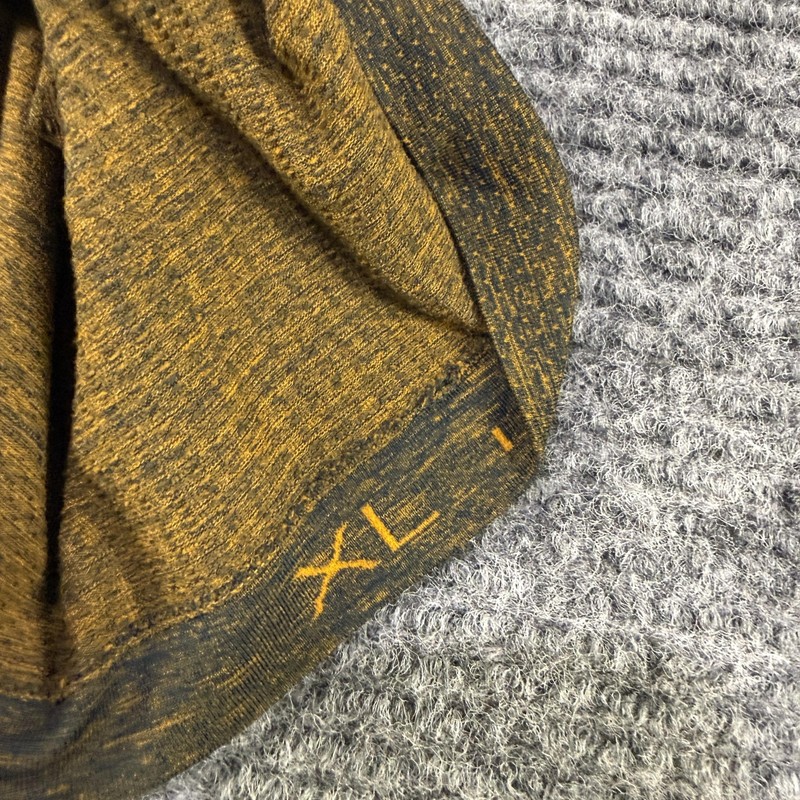 Lululemon Shirt Mens XL Green Yellow Seamless Athletic Training Live In Practice gallery
