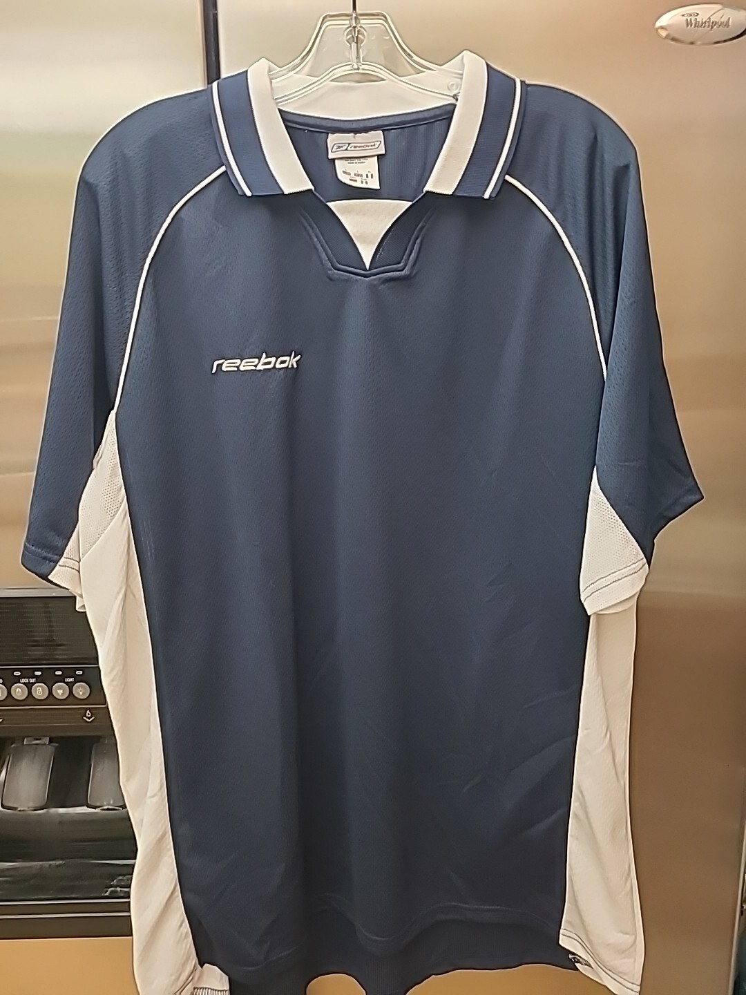 REEBOK Hydromove Men's Pullover Shirt Short Sleeve Navy Blue White Size Large gallery