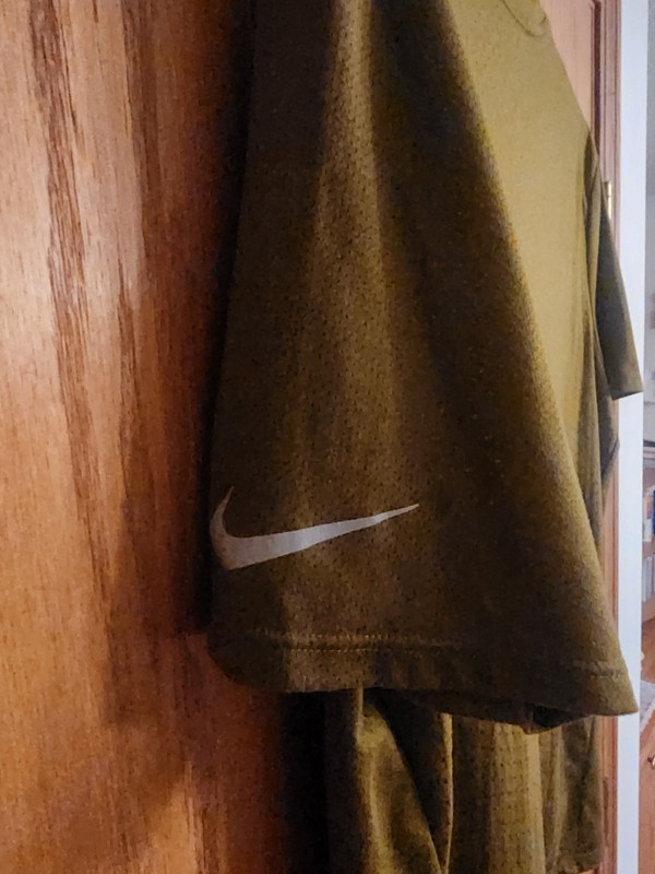 Nike Running Dri-Fit Dark Olive Green Medium. gallery