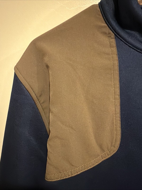 Under Armour Camo Collar Men's L 1/4 Zip Borderland Jacket Pullover READ gallery