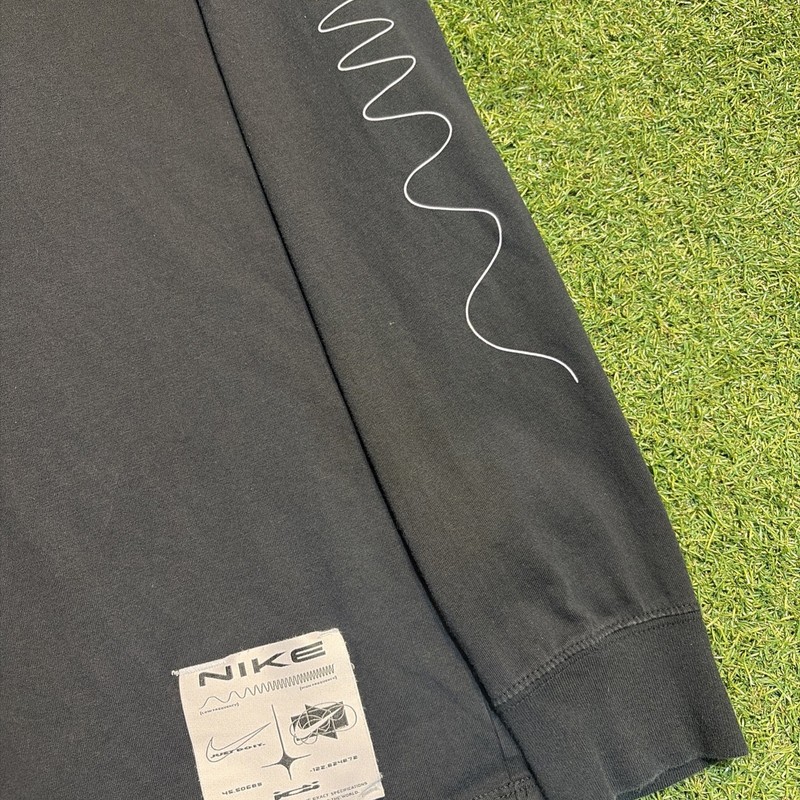Nike Air The Nike Tee Men's Med Black Long Sleeve Graphic Print Cotton T-Shirt gallery