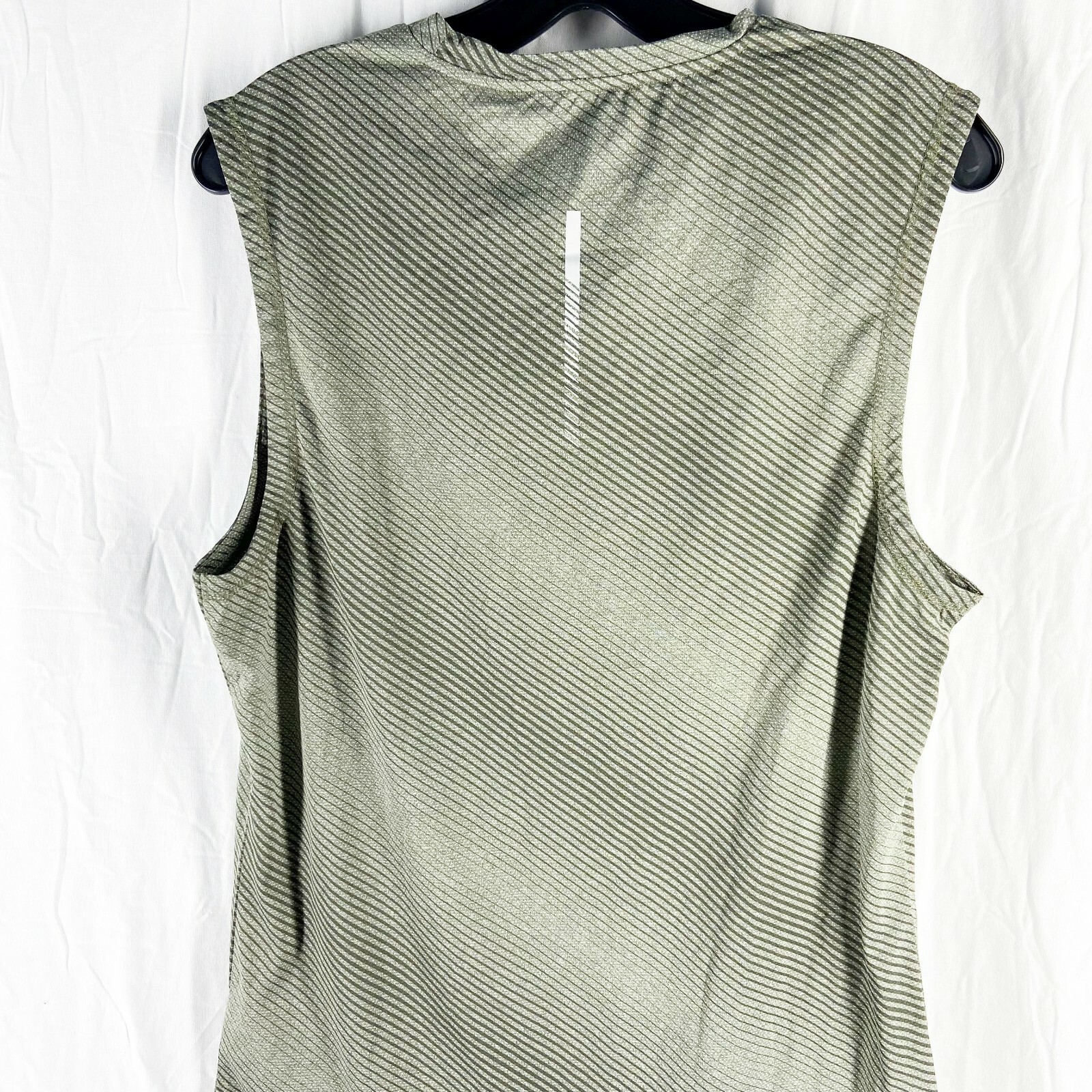 ASICS Mens Dark Green Reflective Quickdry Training Sleeveless Top Size L gallery
