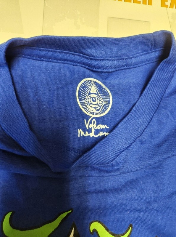 VOLCOM Snowboard Jamie Lynn 2025 Let The Kids Ride LS t-shirt MED New Old Stock gallery