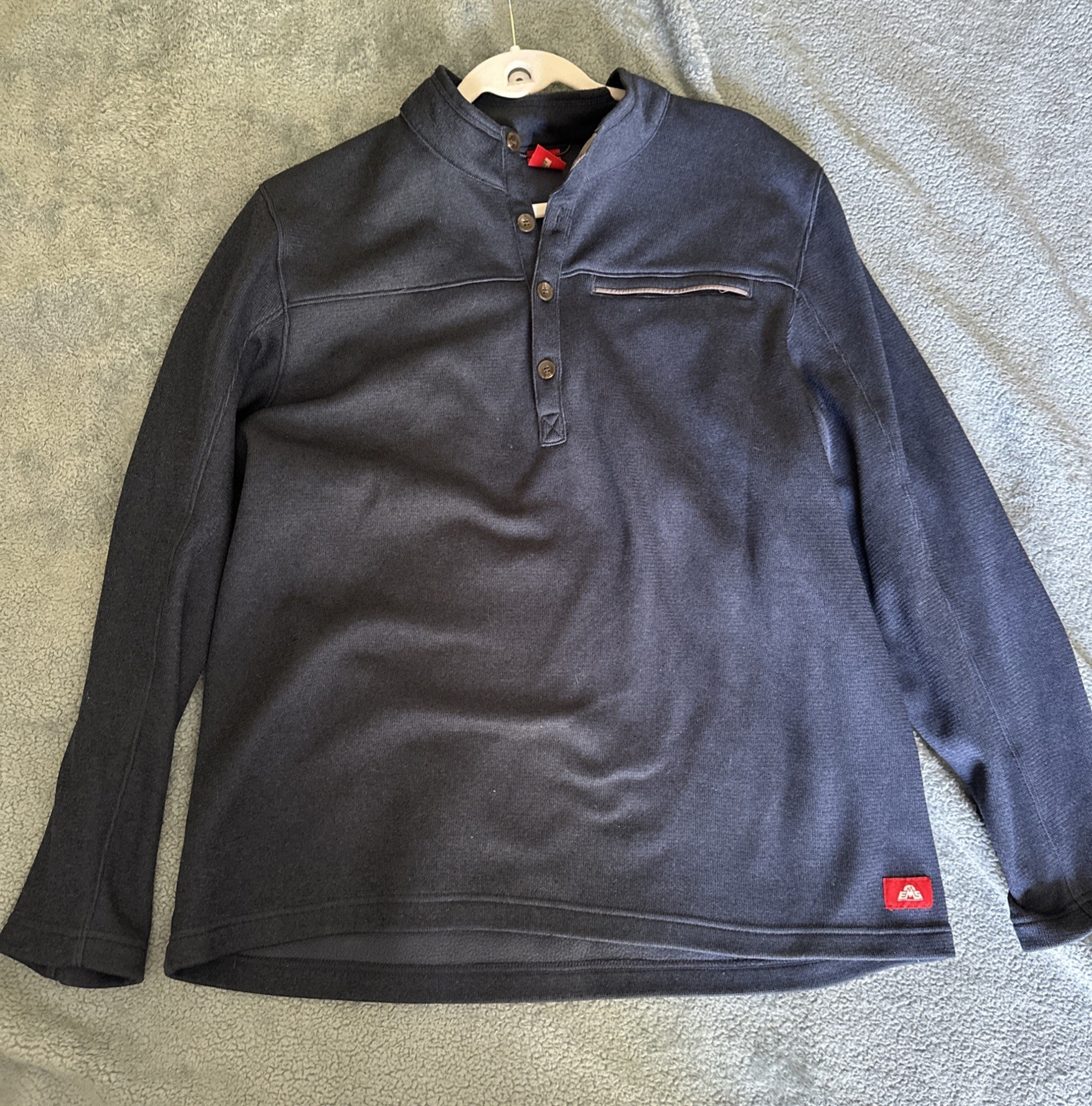EASTERN MOUNTAIN SPORTS Mens XL Extra Large 4 Button Long Sleeve Blue Shirt EMS gallery