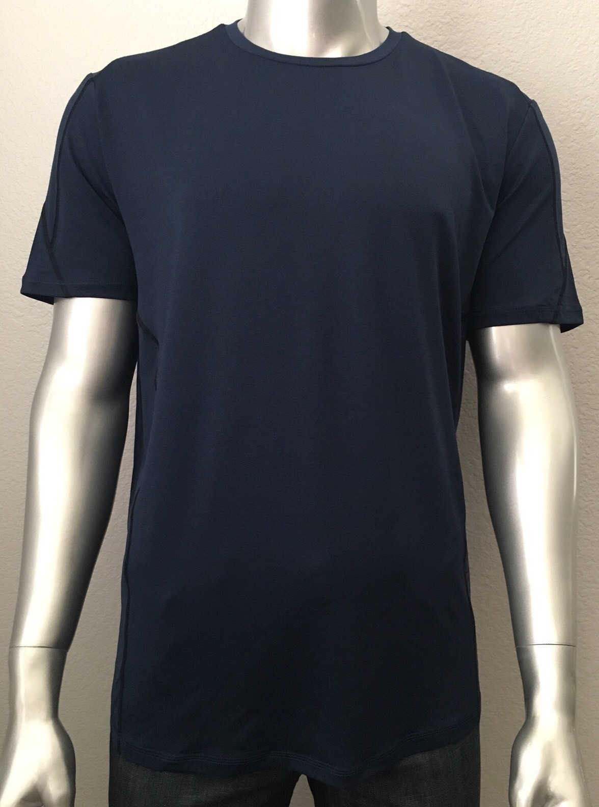 New Calvin Klein Men’s Lifestyle Performance DryTech Stretch Active Tee XL gallery