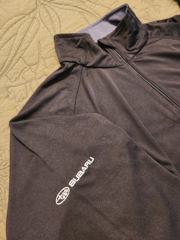 Subaru long sleeve Black label 1/4 Zip Pullover Men's Size Large gallery