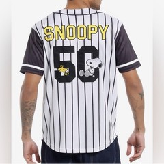 Peanuts “Snoopy and Woodstock” Baseball Jersey- Size Medium NWT