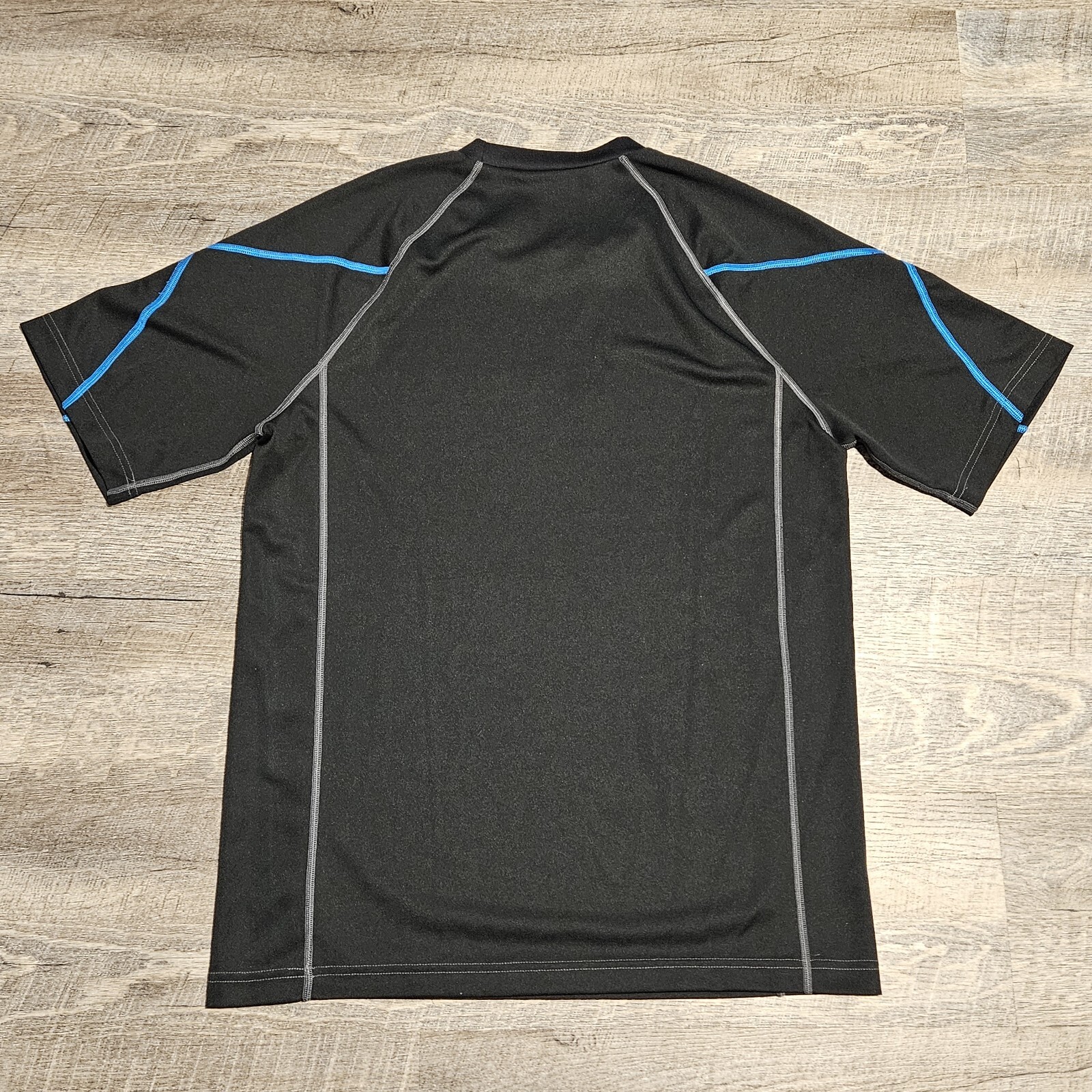 Speedo Men's Athletic Black Polyester Short Sleeve Pullover Shirt Size Medium gallery