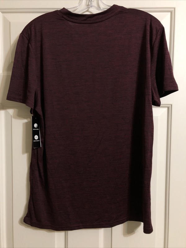 NWT Zelos Size M Maroon Short Sleeve Activewear Shirt Men's gallery