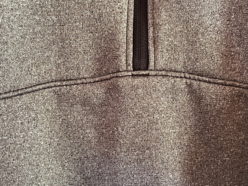 Under Armour 1/4 Zip Loose Pullover Mens Size 2XL Gray w/Black Accents 2016 EUC gallery