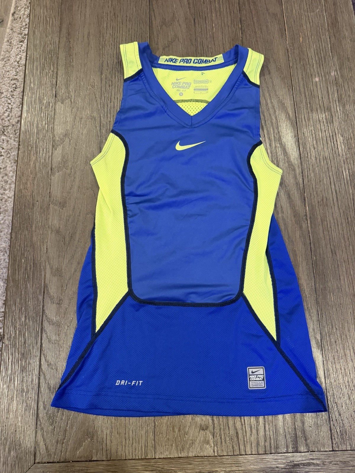 Mens Nike Pro Combat Compression Tank Top Shirt Football 7v7 Small Blue Volt gallery