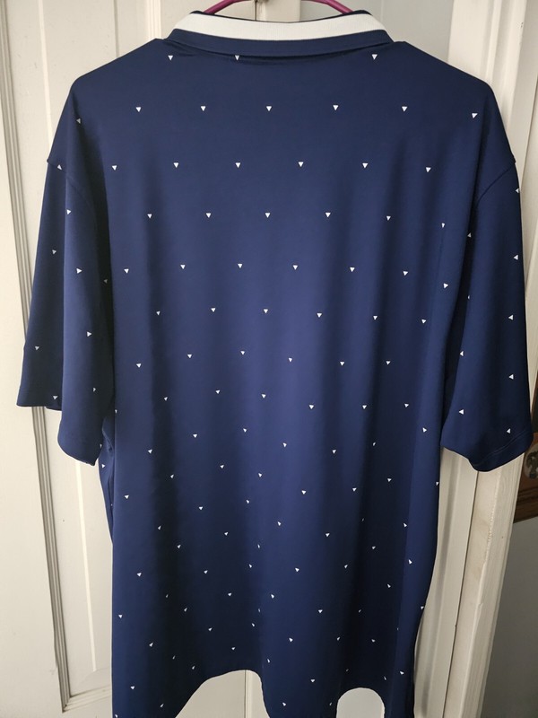 NIKE DRI-FIT POLO......MINT COND! SIZE XL TG EG..LOGO ON FRONT...TURTLE BAY gallery