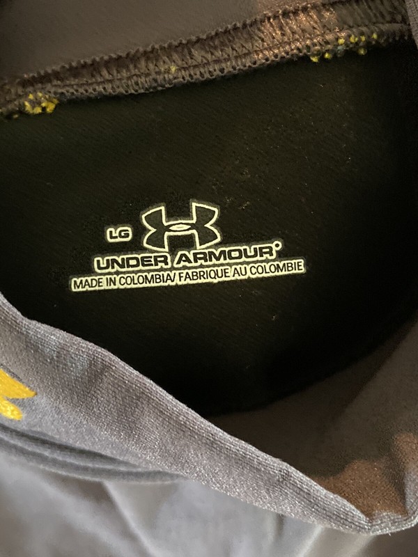 Under Armour Large Fitted Heat Gear Dark Gray and Orange Long Sleeve Shirt gallery