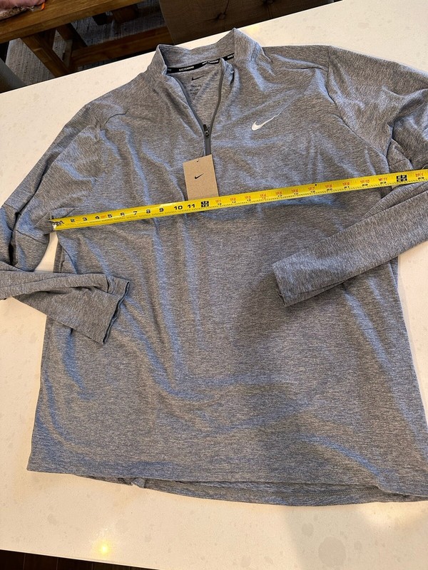 Nike Element 2.0 1/4 Zip Reflective Running Top Size 2XL Smoke Grey NWT gallery