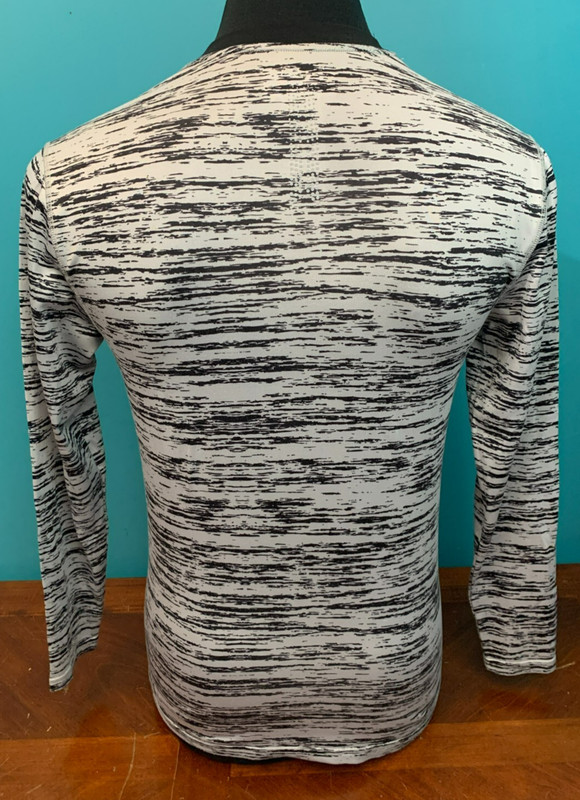 RBX X-Train Men's Long Sleeve Compression Shirt - Size Medium, Black & White gallery