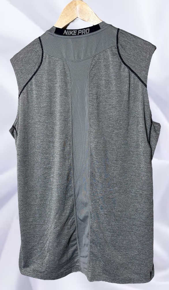 Mens Nike Pro Dri-Fit Fitted Sleeveless Gym Shirt Gray Size Large 703102-091 gallery