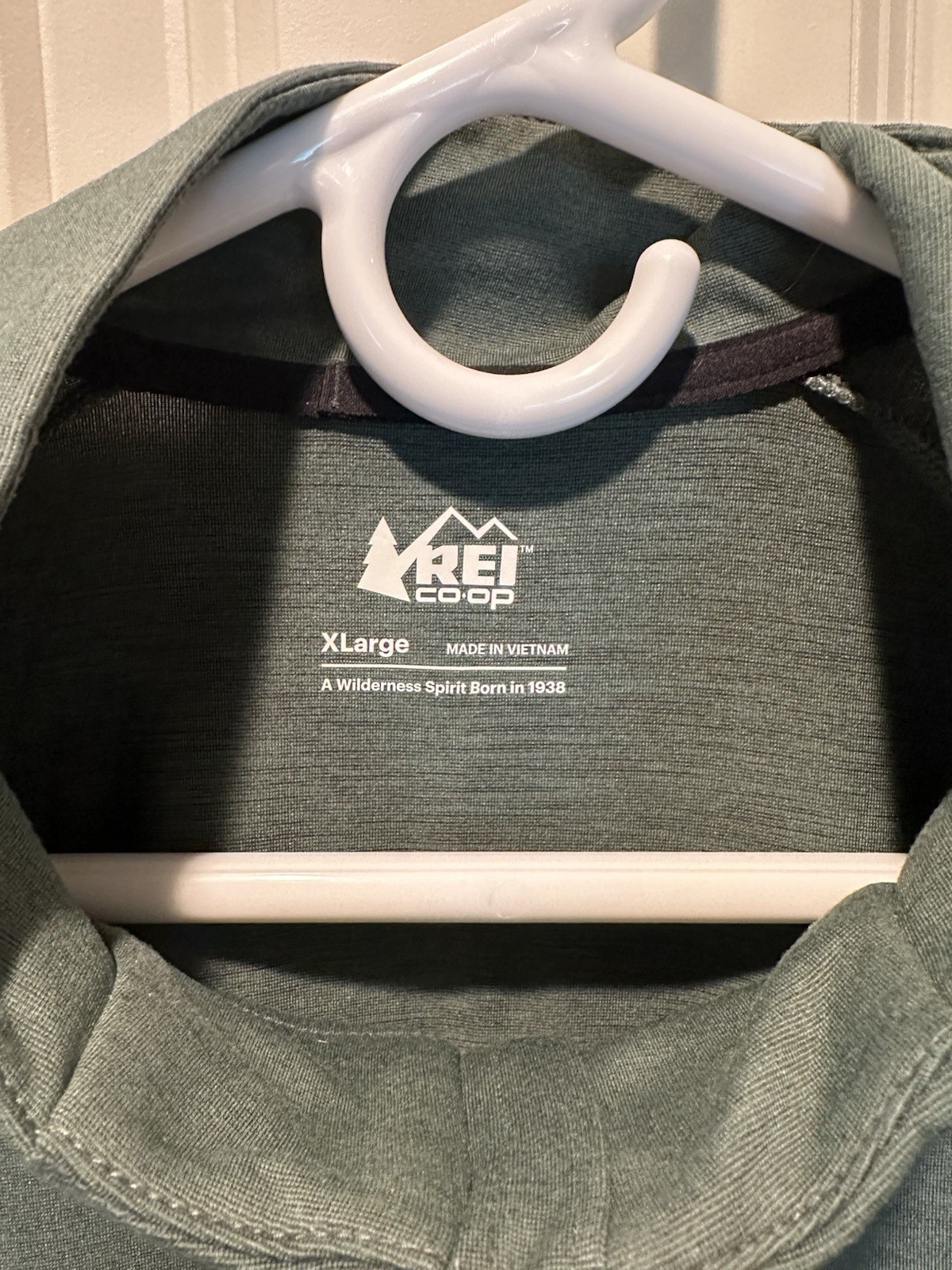 REI Men’s XL Light Green Quarter-Zip Pullover gallery