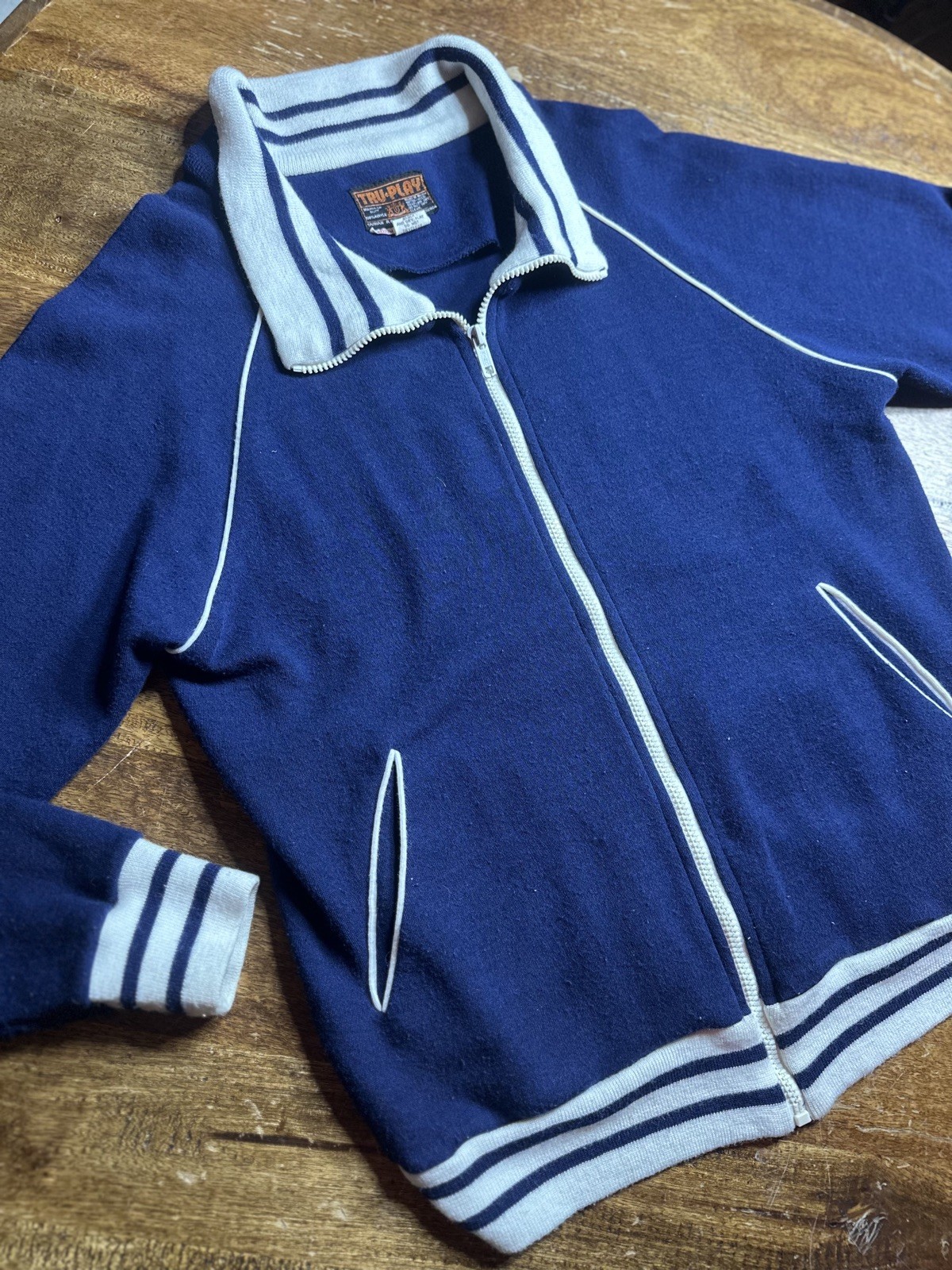 TRU-PLAY polyester track jacket 1980s kitschy vtg med hip hop Space Age grandpa gallery
