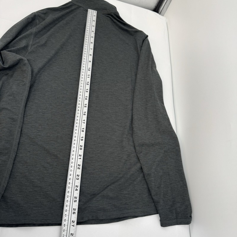 Vuori Ease Performance Half Zip Men’s M Grey Long Sleeve Stretch Pullover V221 gallery