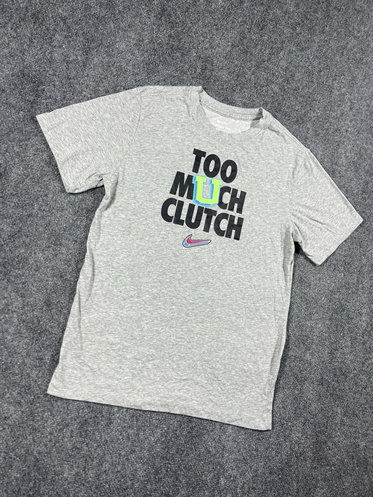 Nike Dri Fit Shirt Mens Small Short Sleeve Graphic Print Logo Gray Sports Casual gallery