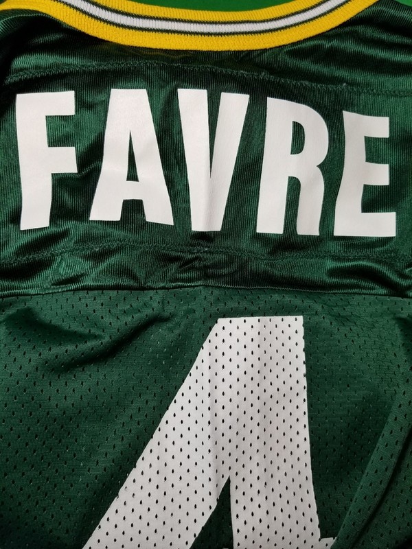 Green Bay Packers Men Size 44 Brett Favre Jersey 1990s Cheesehead Go Pack Go gallery