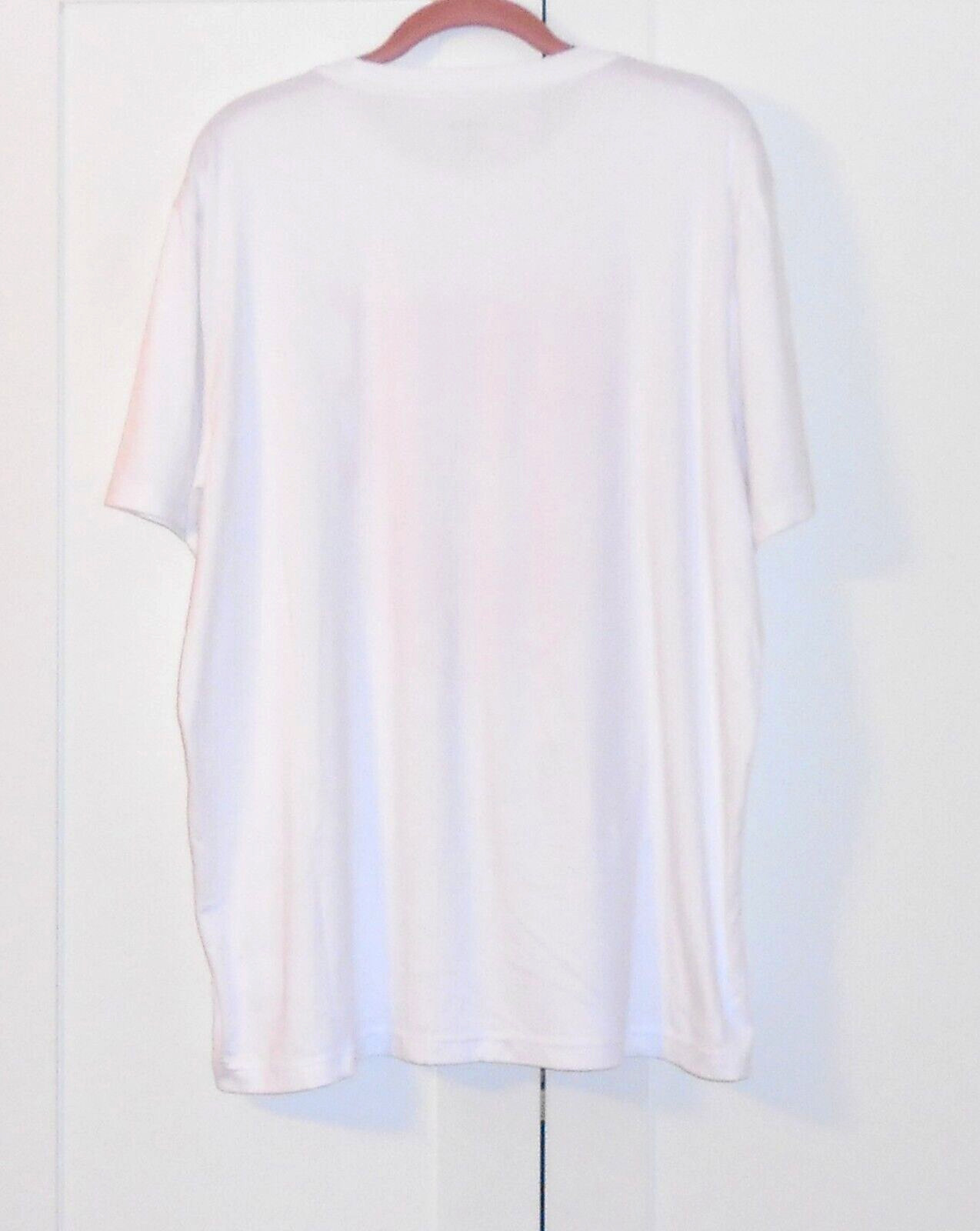 MEN'S OLD NAVY ACTIVE CLOUD MOTION WHITE " HUSTLE" TEE - SIZE XLARGE gallery