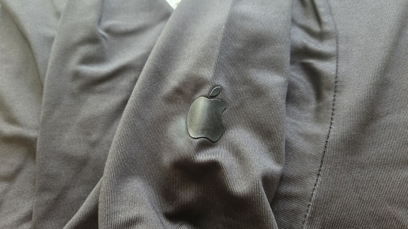 APPLE logo Employee Close Your Rings Challenge 1/4 zip Pullover Unisex S gallery