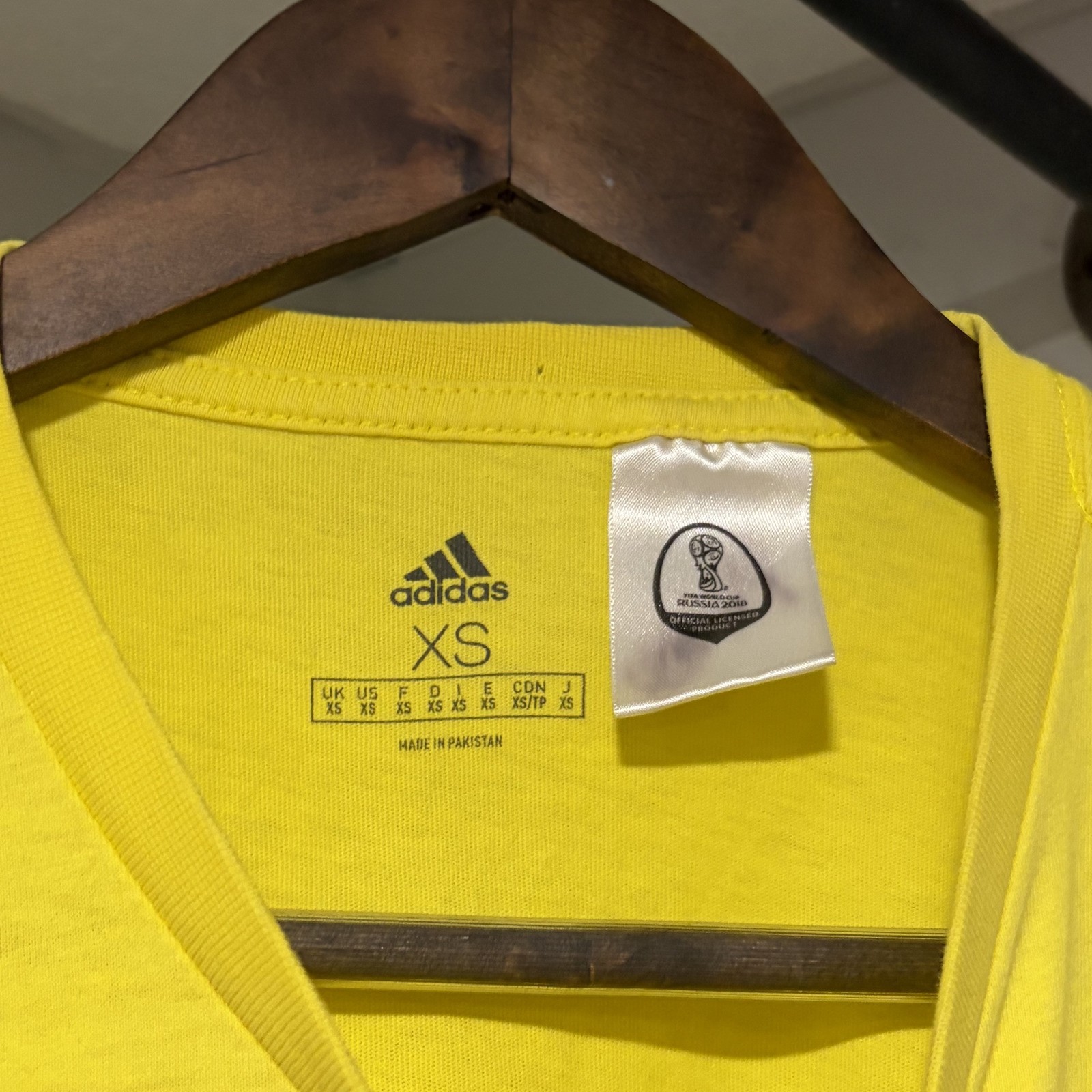 Adidas Brazil 2018 World Cup Yellow T-Shirt XS gallery