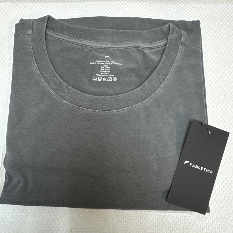 Fabletics The 24-7 Tee Washed Black Size Large 🎀 gallery