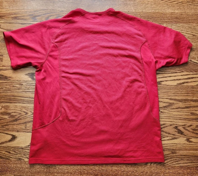 Nike FITDRY Shirt Men's XL Short Sleeve Crew Neck Red gallery