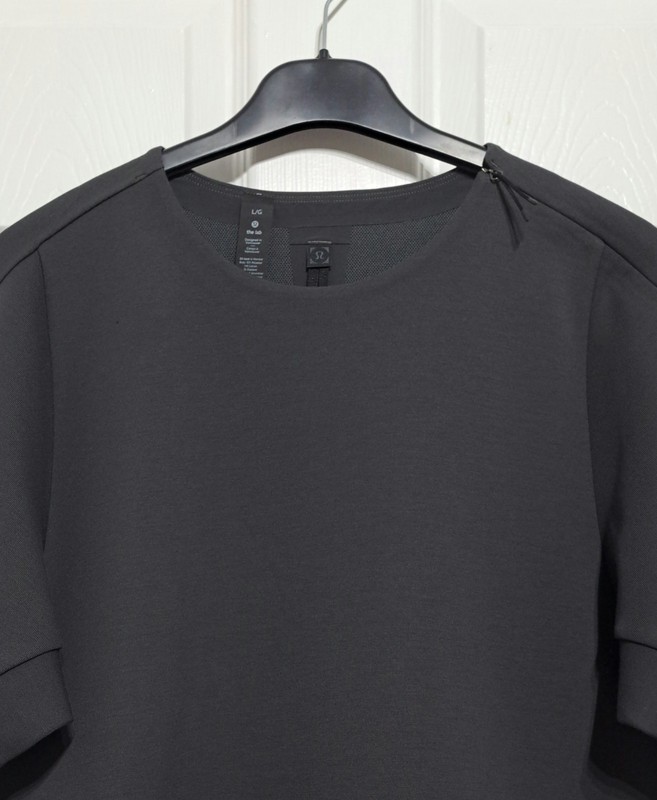 Lululemon Lab Confluence Short Sleeve Crew T-Shirt Grey Men's L P2P 22" Premium gallery