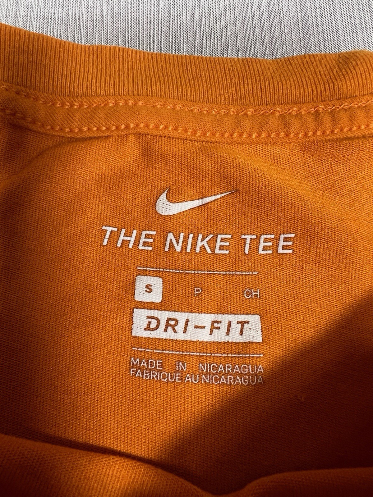 Nike Olympic Trials Orange Yellow Short Sleeve Shirt Sz Small STAINS (A2) gallery