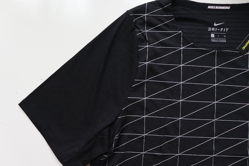 NIKE RISE 365 RUN DIVISION FLASH RUNNING SHORT SLEEVE TOP BLACK CU7876-010 MEN S gallery