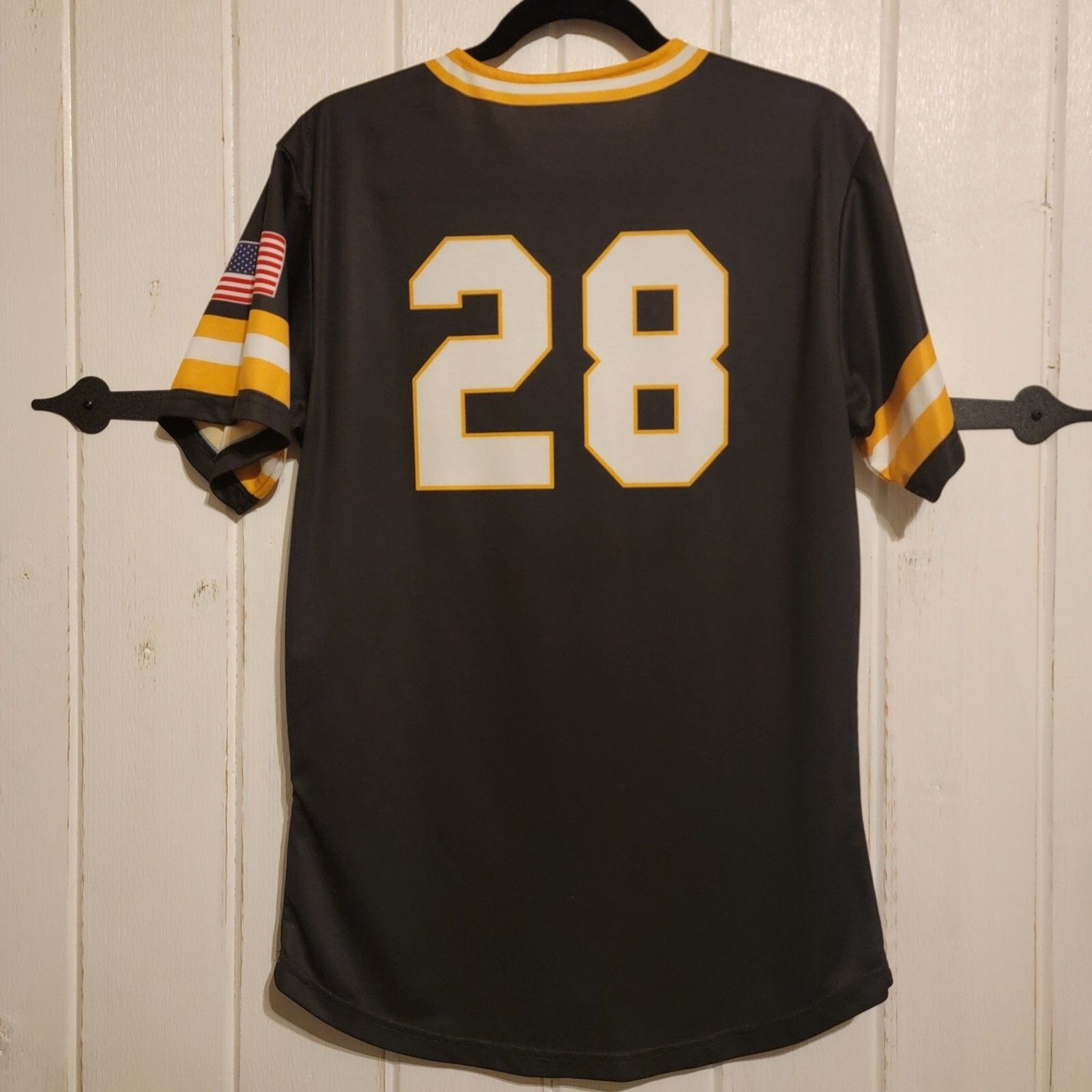Pro Look Mens Jersey Top Black Short Sleeve Kings #28 Size 38 gallery