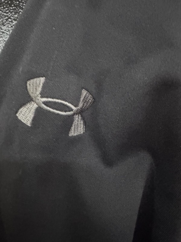 Under Armour men's extra-large loose zip down pullover gallery
