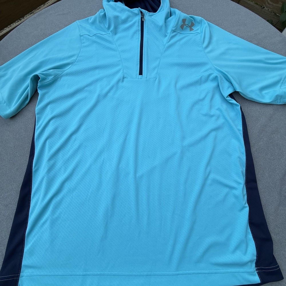 Under Armour AllSeasonGear Active L Fitted Hooded short sleeved aqua and navy