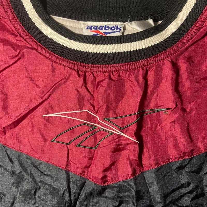 Vintage Y2K Reebok Colorblock Pullover Windbreaker Nylon Mens XL Maroon Black gallery
