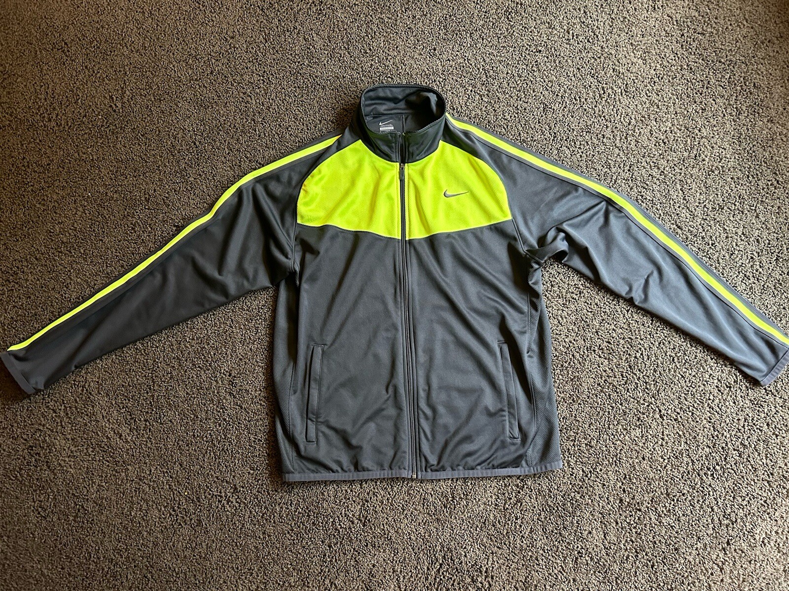 Nike 1/4 Zip Pullover Men’s L Large Black/Fluorescent Yellow Sweatshirt Jacket gallery