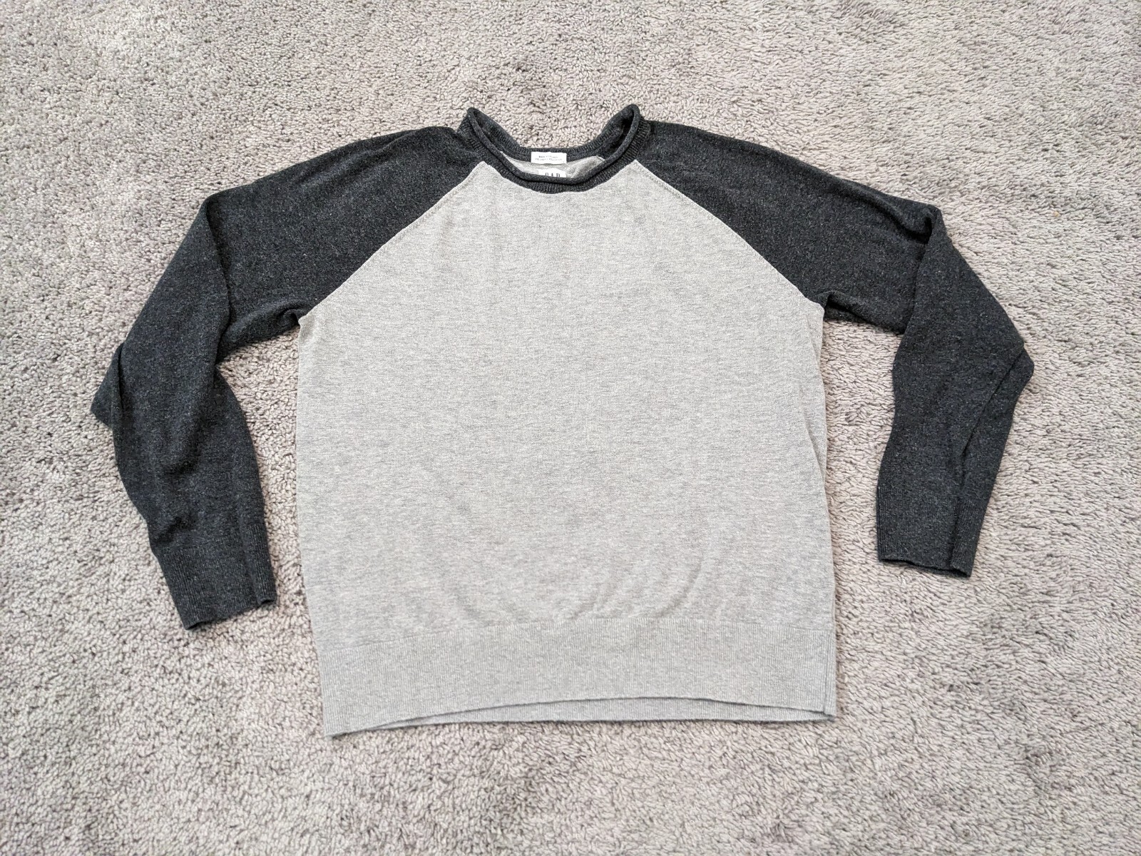 GAP T Shirt Mens Medium Athletic Workout Casual Pullover gallery