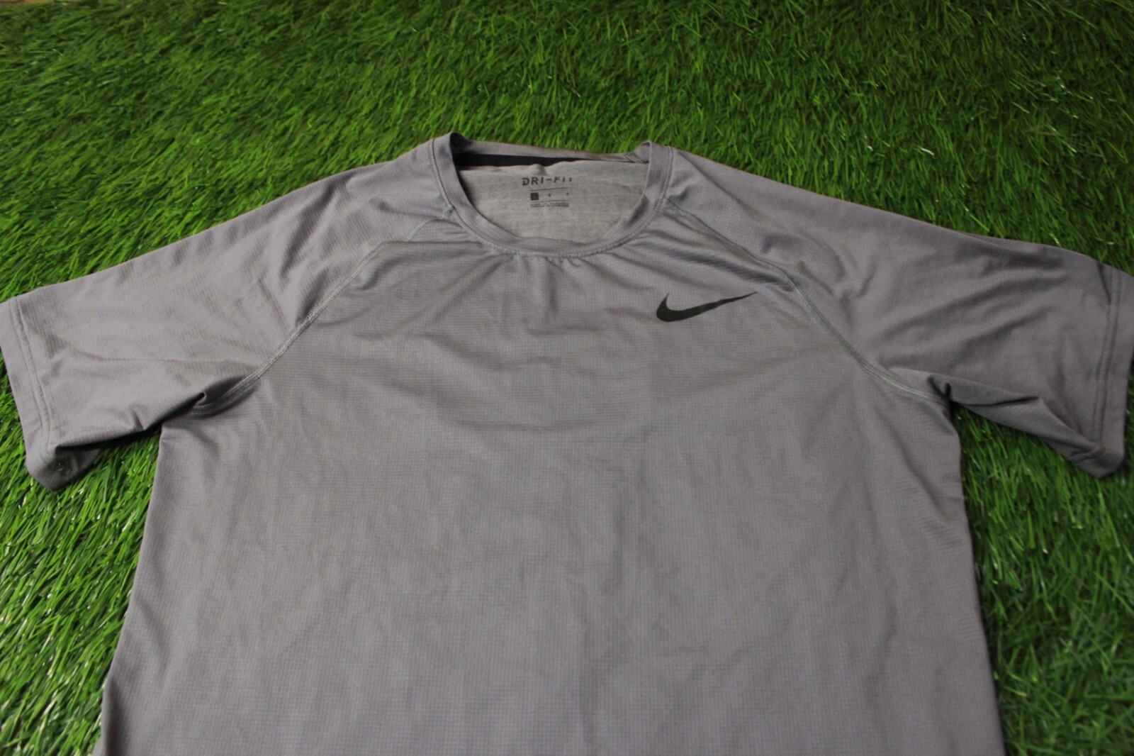 NIKE PRO DRI-FIT ORIGINAL MEN COMPRESSION SPORT TRAINING SHIRT JERSEY TEE SIZE L gallery